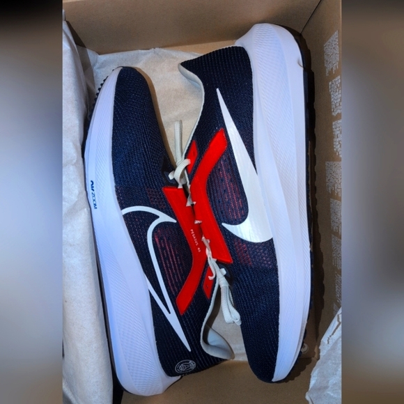 Nike Air Zoom Pegasus 40 PSG Men\'s Navy and Red Athletic Shoes Size 14 main image 4